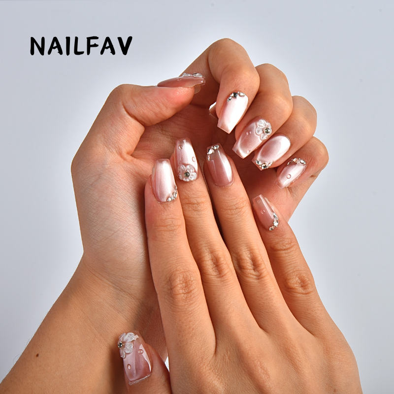 PEARLY BLOSSOM-NailFavPressOnNails